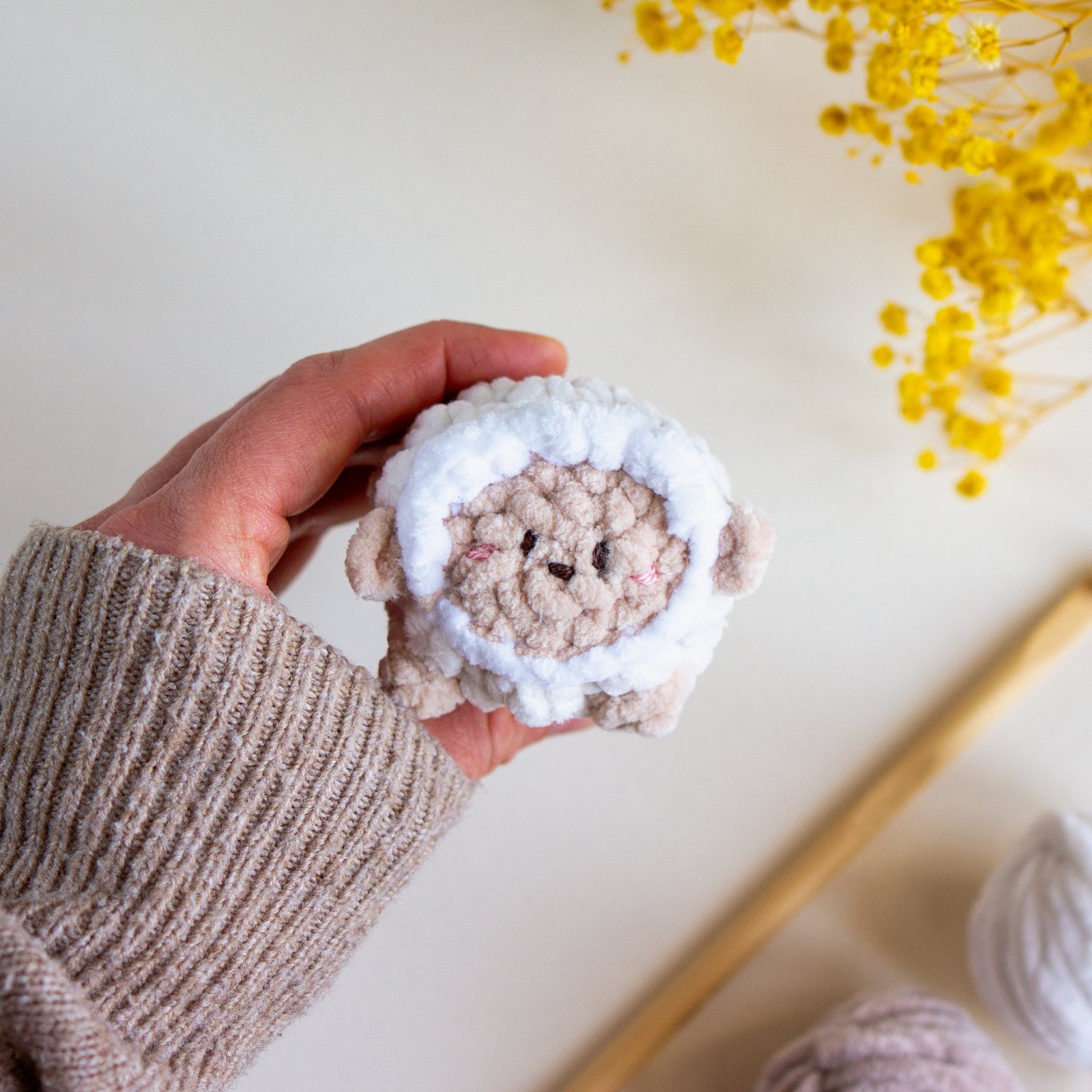Free Easter Sheep Crochet Pattern
